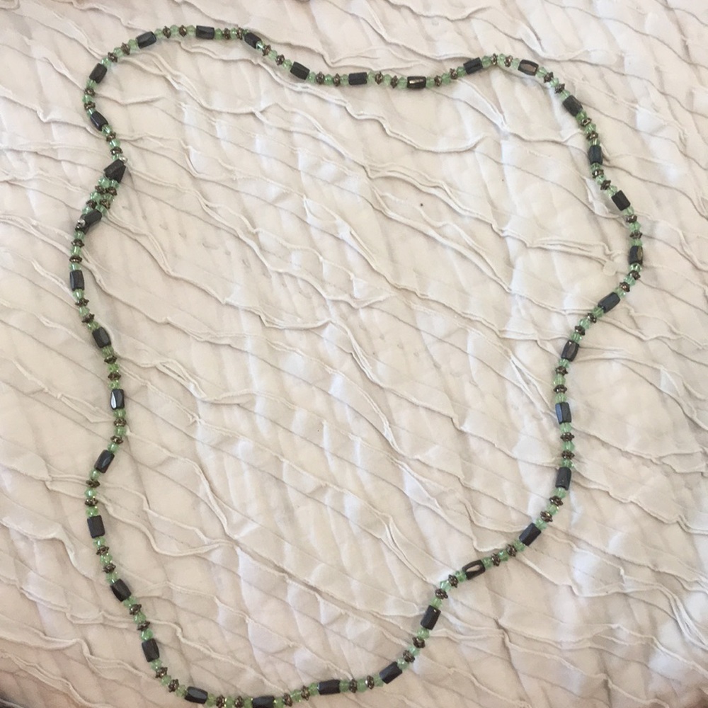 Magnetic necklace